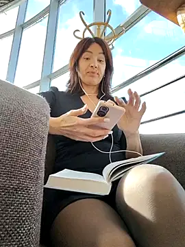 EvaXOAir online show from 30, 9, 2025