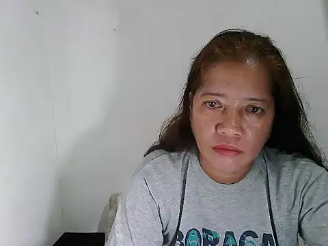 Snapshot of wethornypussy4u chatting on 21, 2, 2025 wethornypussy4u online show from 21, 2, 2025