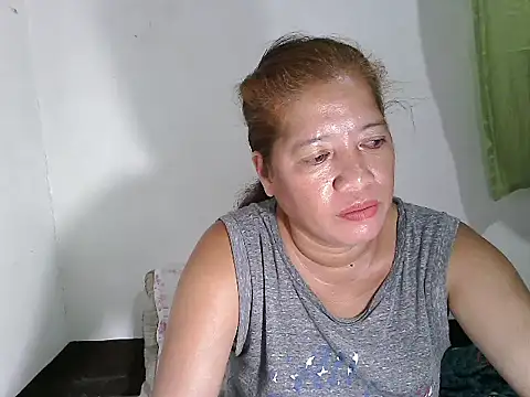 Snapshot of wethornypussy4u chatting on 23, 2, 2025 wethornypussy4u online show from 23, 2, 2025