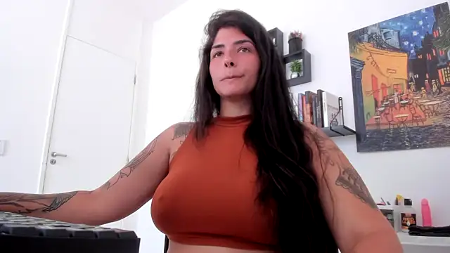 TaliMajesty online show from 3, 2, 2025