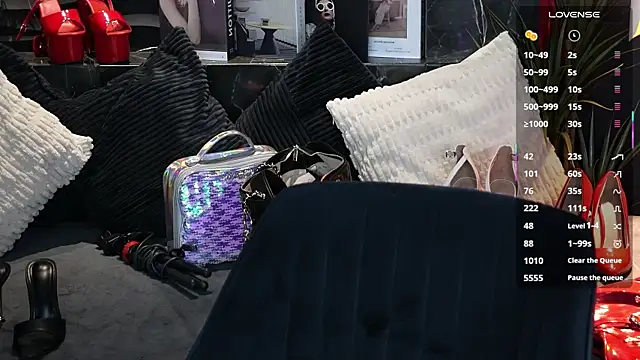 MistressDarsy online show from 15, 4, 2026