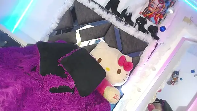 Salo hot04 online show from 19, 1, 2025