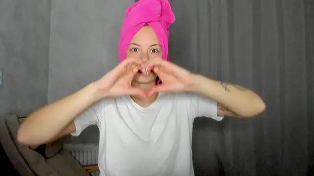 why again me online show from 19, 4, 2026