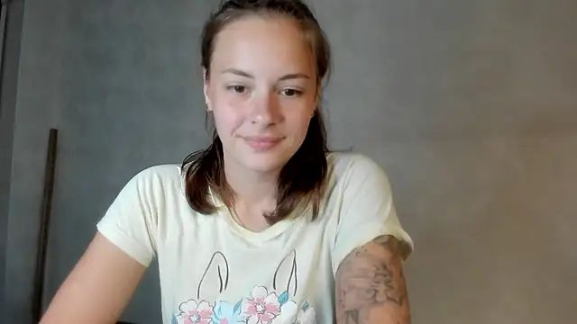 Snapshot of why_again_me chatting on 12, 7, 2026 why again me online show from 12, 7, 2026
