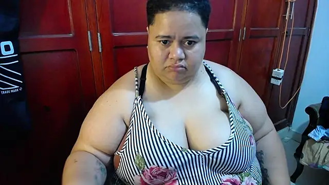 hotlesby4uxxx online show from 5, 5, 2026