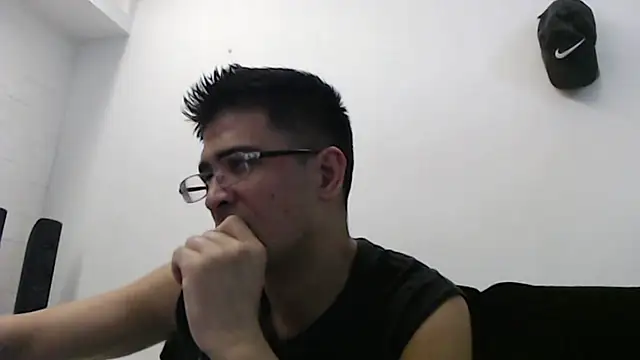 Snapshot of SebastianReiss chatting on 18, 3, 2025 SebastianReiss online show from 18, 3, 2025