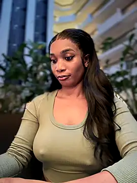   Nessa   online show from 14, 11, 2025