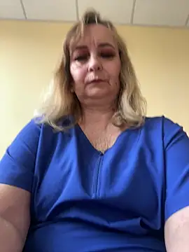 Irina2909xh online show from 9, 4, 2026