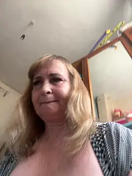 Snapshot of Irina2909@xh chatting on 18, 7, 2026 Irina2909xh online show from 18, 7, 2026