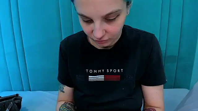 JuliaBusty online show from 9, 1, 2026