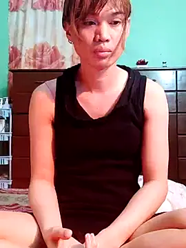 Snapshot of QueenSoreal chatting on 20, 9, 2025 QueenSoreal online show from 20, 9, 2025