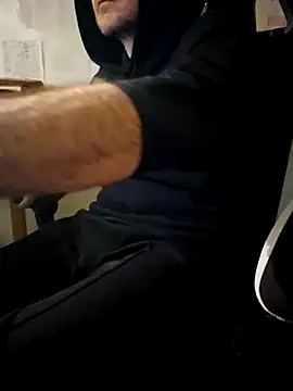 verylargecock online show from 22, 2, 2026