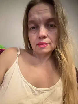 Susanel online show from 22, 9, 2025