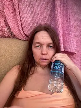 Snapshot of Susanel chatting on 6, 7, 2026 Susanel online show from 6, 7, 2026