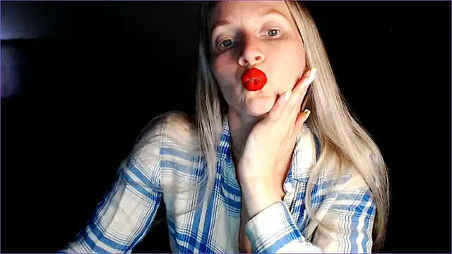 Snapshot of Shantidol chatting on 22, 7, 2026 Shantidol online show from 22, 7, 2026