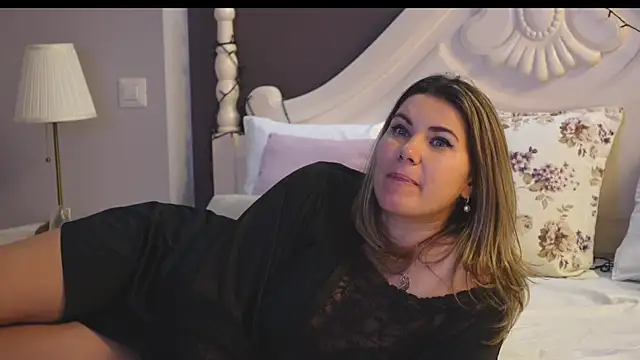 FeliciaKrige online show from 6, 1, 2025