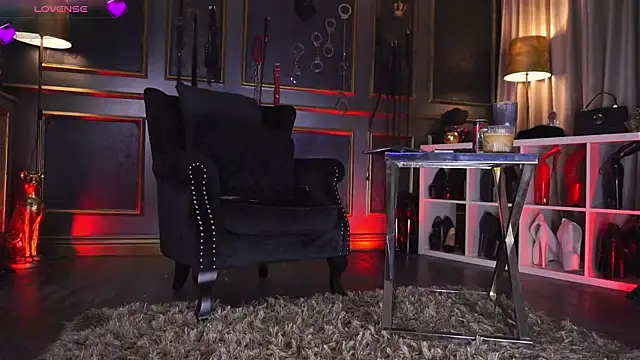 MissEmaDivine online show from 11, 1, 2025