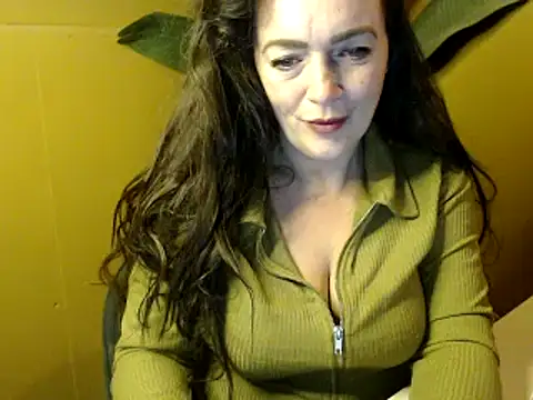 Snapshot of cloe85nl chatting on 12, 2, 2025 cloe85nl online show from 12, 2, 2025