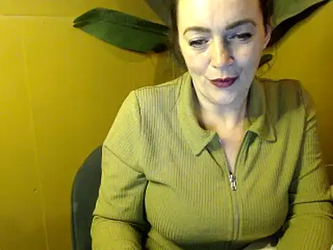 Snapshot of cloe85nl chatting on 12, 2, 2025 cloe85nl online show from 12, 2, 2025