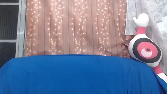 Venusluxodomme online show from 15, 2, 2026