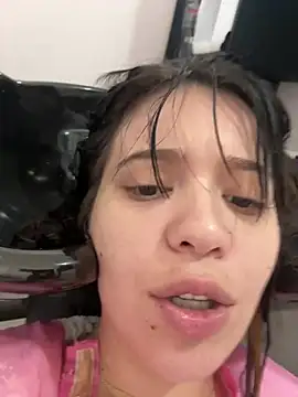 kiarafonseca  online show from 9, 1, 2026