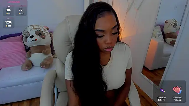 Snapshot of zobe_love chatting on 12, 2, 2025 zobe love online show from 12, 2, 2025