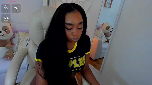 Snapshot of zobe_love chatting on 17, 3, 2025 zobe love online show from 17, 3, 2025