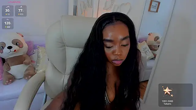 Snapshot of zobe_love chatting on 21, 3, 2025 zobe love online show from 21, 3, 2025