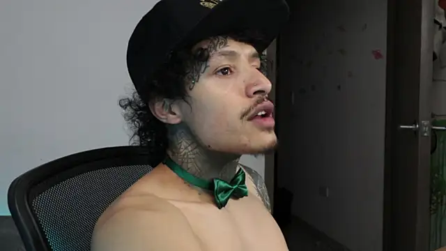 trieone online show from 18, 3, 2026