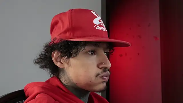 trieone online show from 21, 4, 2026