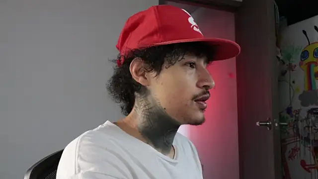 trieone online show from 21, 4, 2026