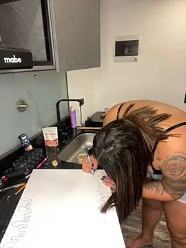 Victoria14  online show from 30, 12, 2024