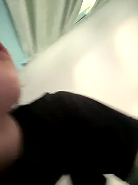 lolabunny9 online show from 24, 9, 2025