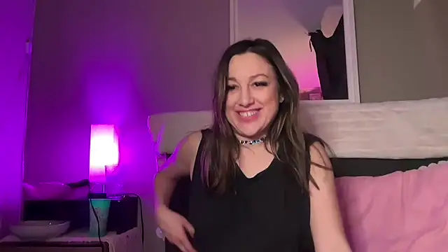 Snapshot of CrazyKittenMeow chatting on 25, 2, 2025 CrazyKittenMeow online show from 25, 2, 2025