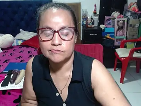 pervert mommy  online show from 19, 2, 2025