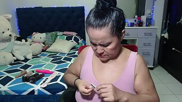 pervert mommy  online show from 17, 12, 2025