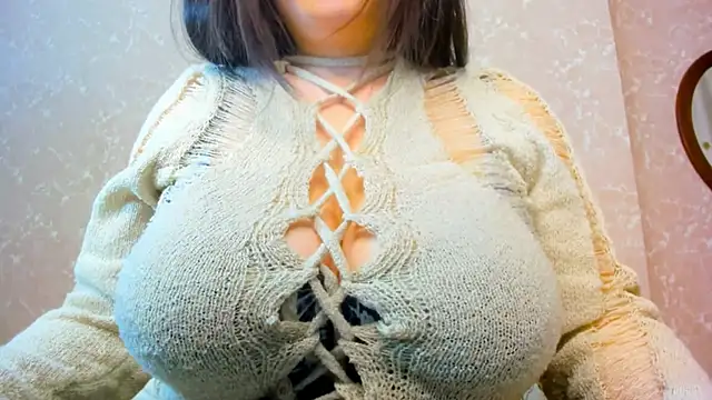 AyaMoon online show from 28, 2, 2025