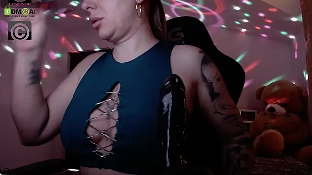 SonyaDevon online show from 23, 1, 2025