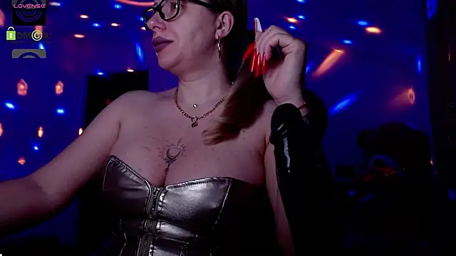 SonyaDevon online show from 12, 2, 2025