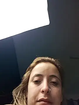 BumbumGigante online show from 18, 3, 2025