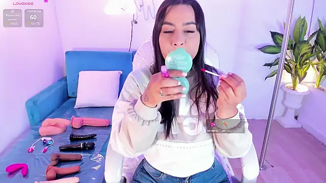 Pamela roberts online show from 19, 12, 2024