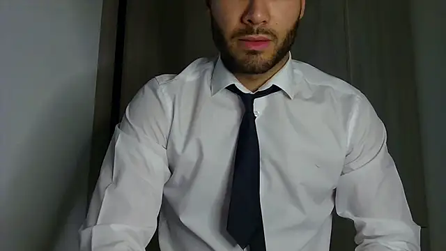 Snapshot of Justynn1 chatting on 21, 4, 2026 Justynn1 online show from 21, 4, 2026