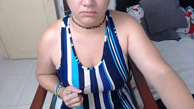 GlendaStarx online show from 15, 2, 2026