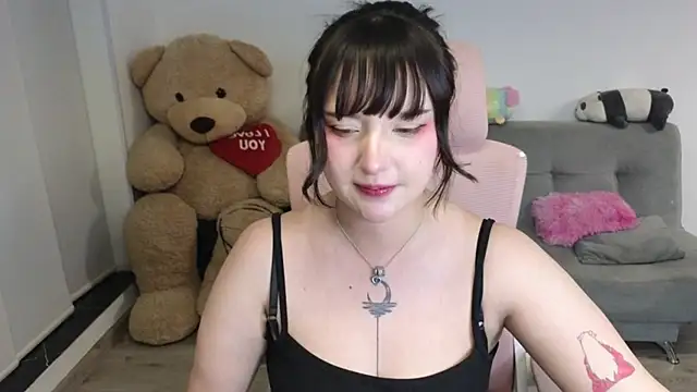KuroChan420 online show from 13, 7, 2026