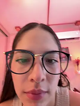 Snapshot of Zoe_Bae chatting on 21, 2, 2025 Zoe Bae online show from 21, 2, 2025