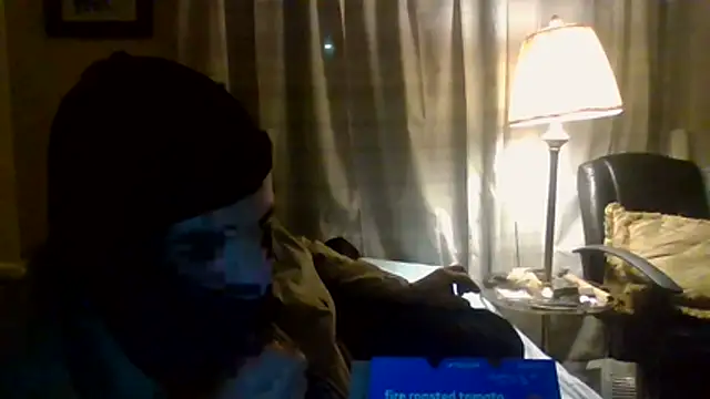 Snapshot of Sitonmyface2020@xh chatting on 16, 12, 2025 Sitonmyface2020xh online show from 16, 12, 2025