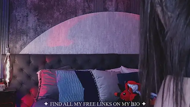 Charlotte Germanotta  online show from 24, 3, 2026