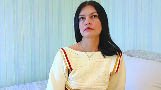  Lily  online show from 3, 12, 2025