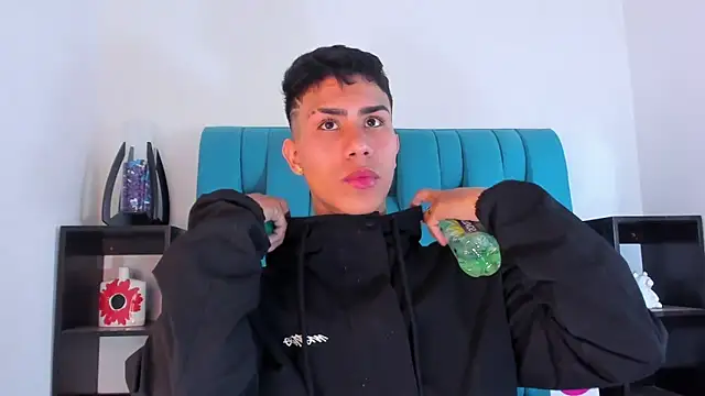 AlanNaughty online show from 17, 1, 2025