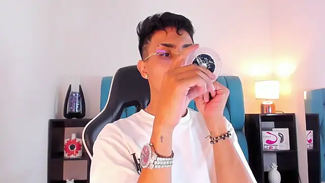 AlanNaughty online show from 24, 1, 2025